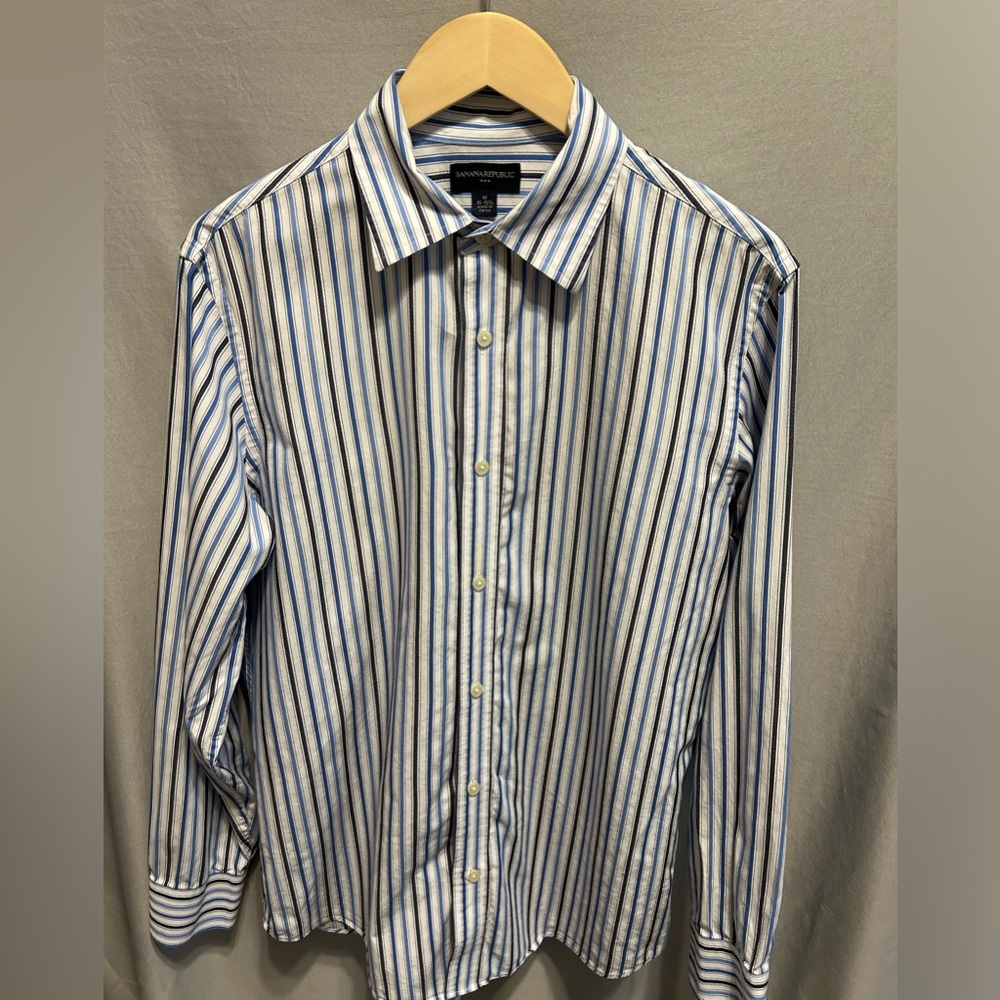 Banana Republic Striped Button Down Long Sleeve Top